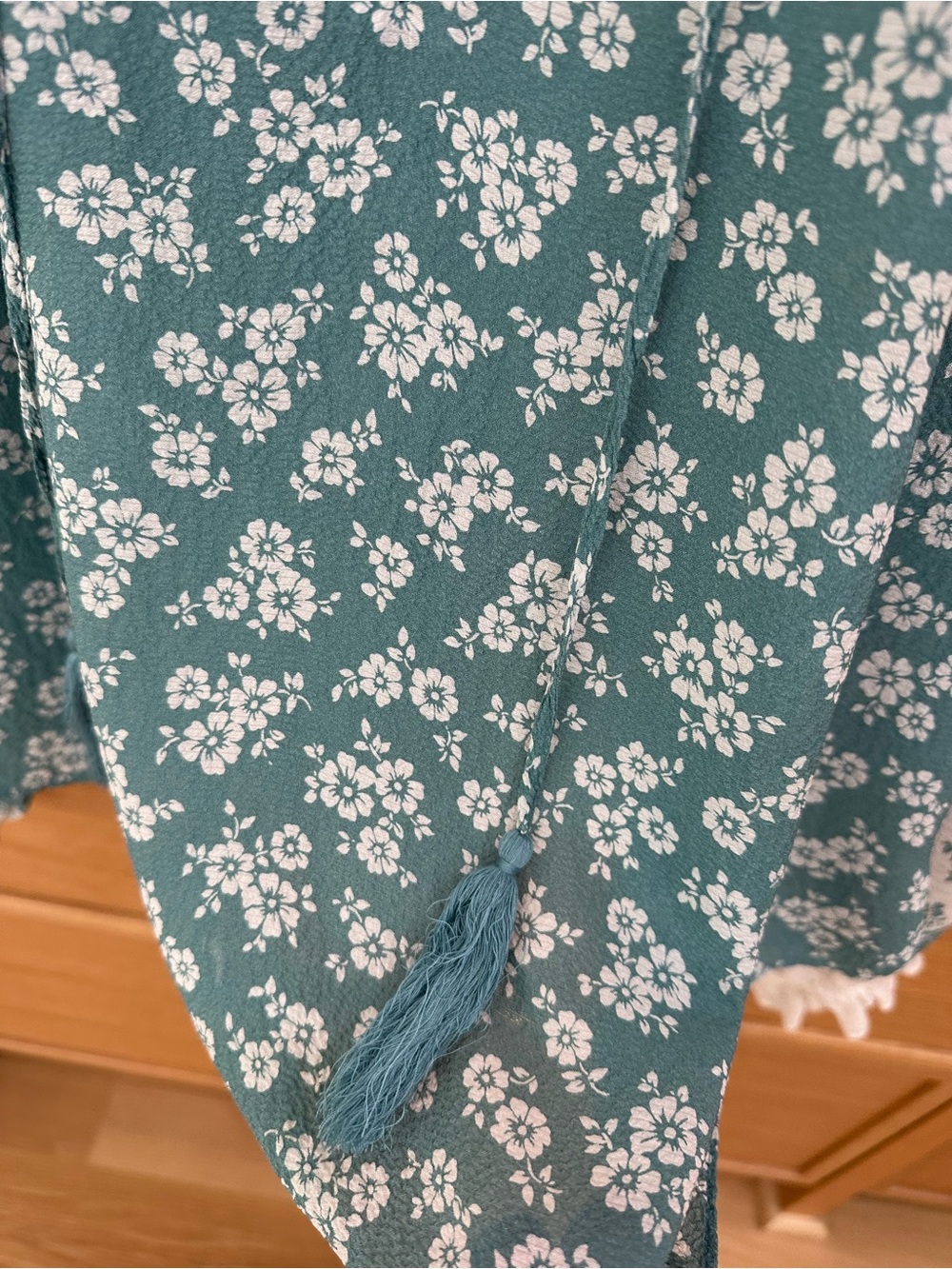 Veronica Beard Kalina Floral Silk Blouse, Size 8 - Picture 6 of 13